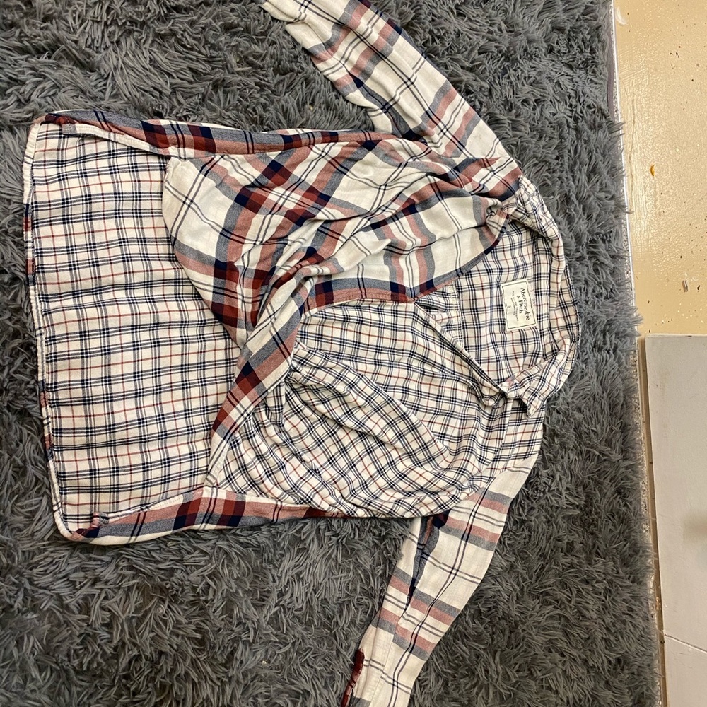 abercrombie and fitch cropped flannel
